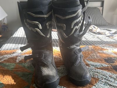 Fox Racing Comp 180 Motocross Boots – Men’s Size 9 (EU 43)