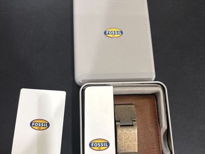 Fossil wallet