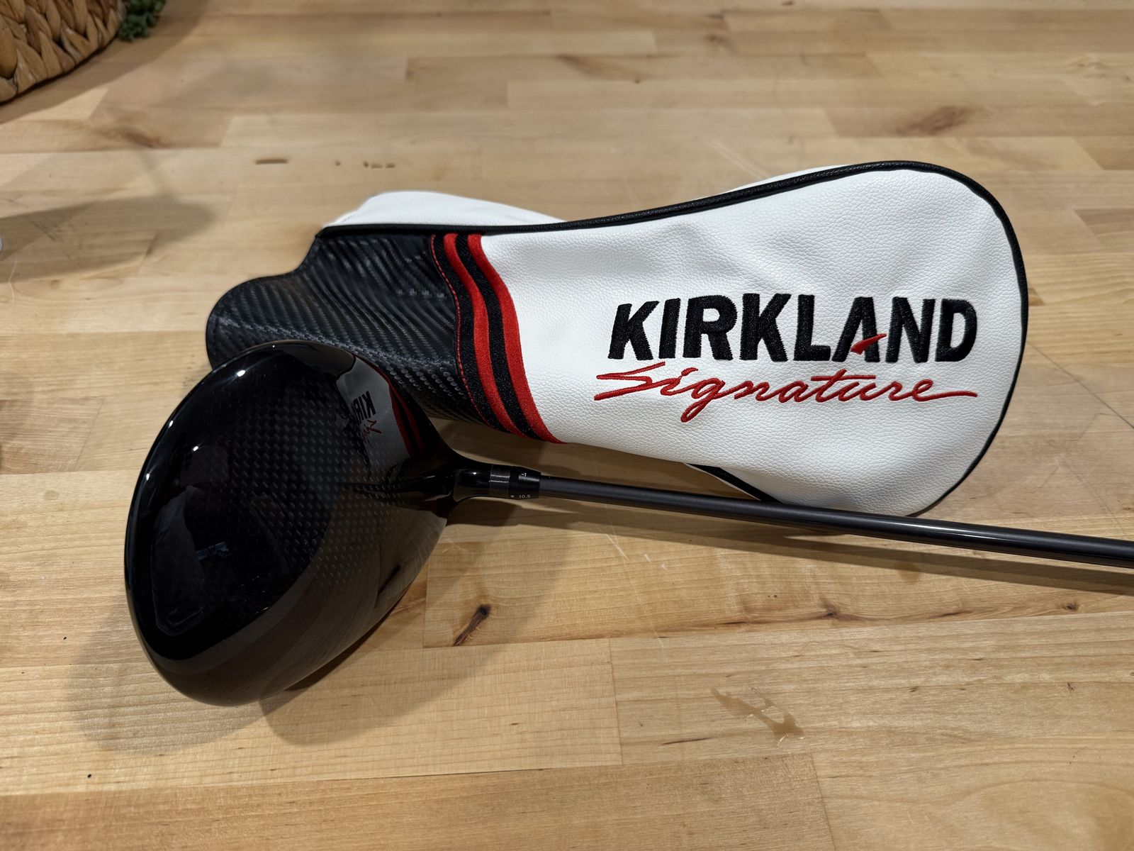Kirkland Signature 10.5° Driver with EvenFlow Riptide Shaft and Headcover