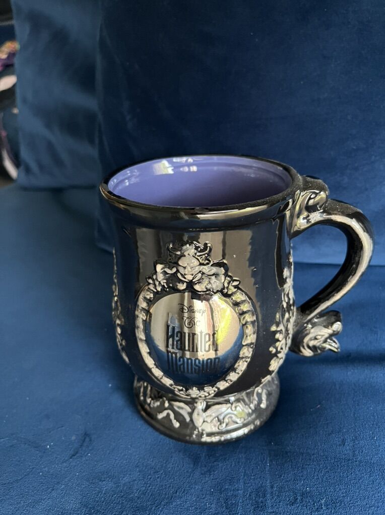 Disney Haunted Mansion Classic Collection Phineas