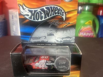 Hot Wheels Racing 2001 Greg Biffle #60 Grainger Commemorative Edition NASCAR Diecast w/Coin