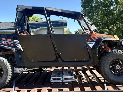 2014 Polaris RZR 900 EFI Side-by-Side UTV with Winch and Roof