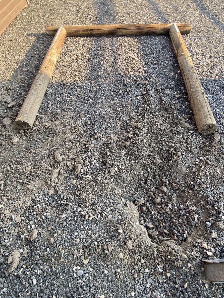 Hitching post Wooden Fence Frame / Gate Structure - Round Posts