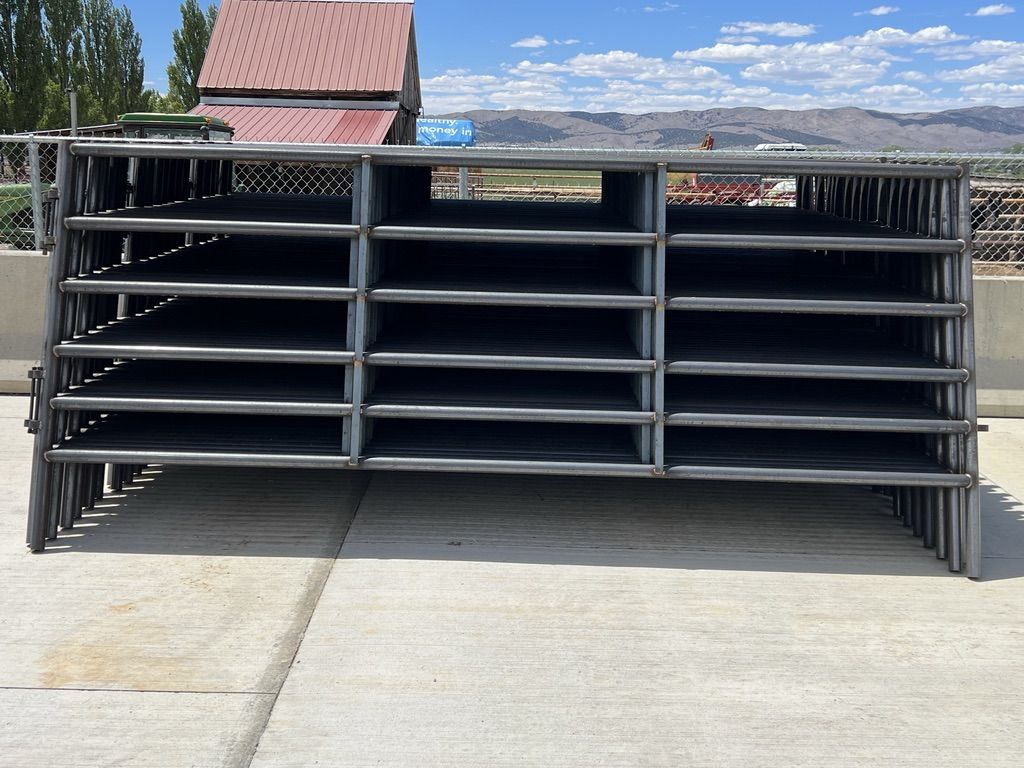Livestock Panel 2" 12'x63"x6 Rail w/pins