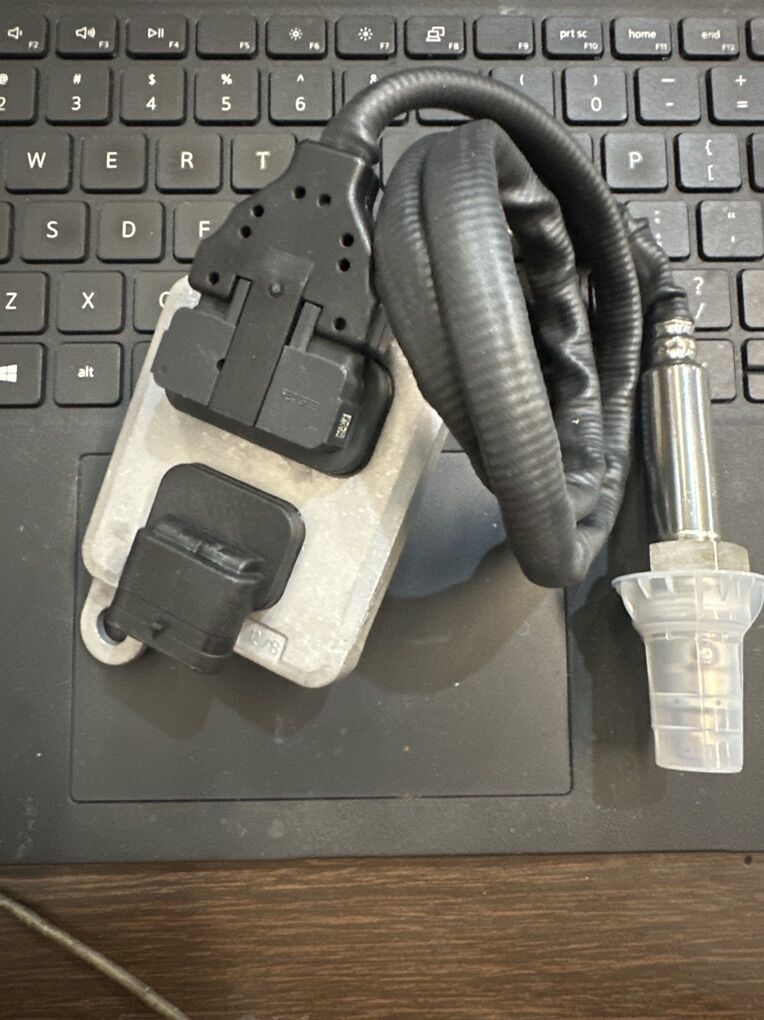 Oem Isuzu nox sensor Part #8982465063