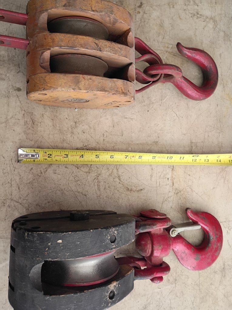 Snatch block 