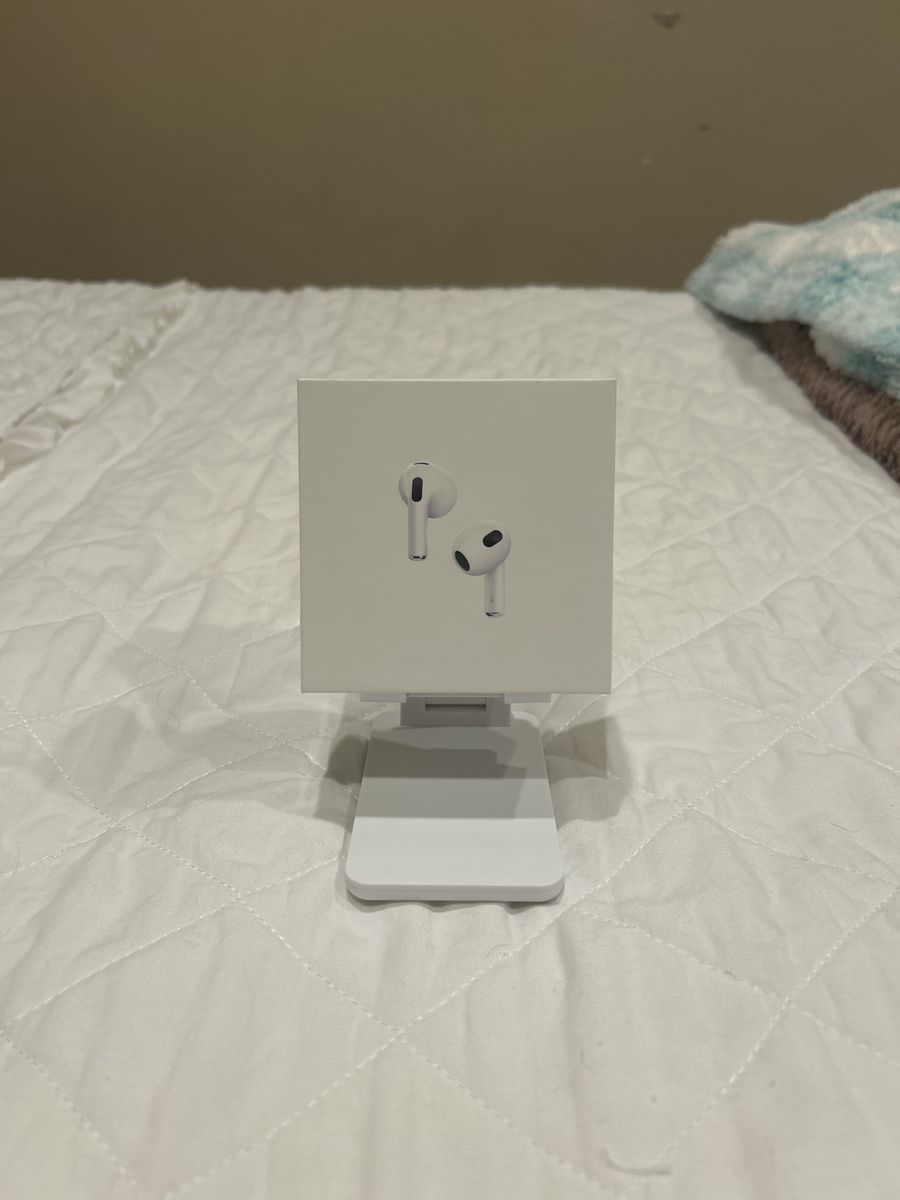 Apple AirPods 3rd Generation - White