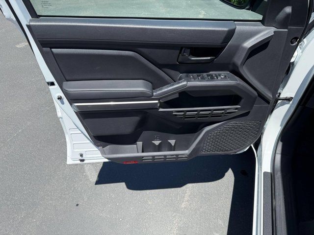 Main image 10
