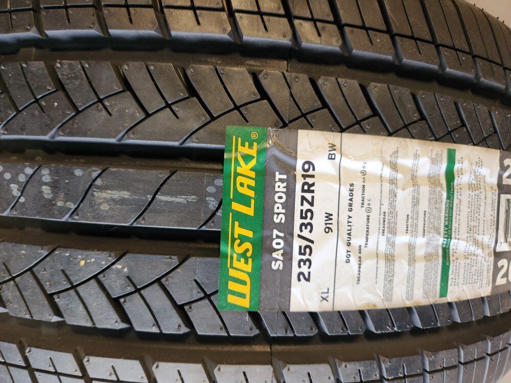 235/35r19 Westlake sa07