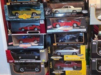 Die-Cast Model Cars - Burago, Welly, Maisto, Revell, Solido & More. Enquire for your Favorites!