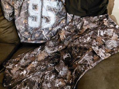 Girls size 14 outfit.