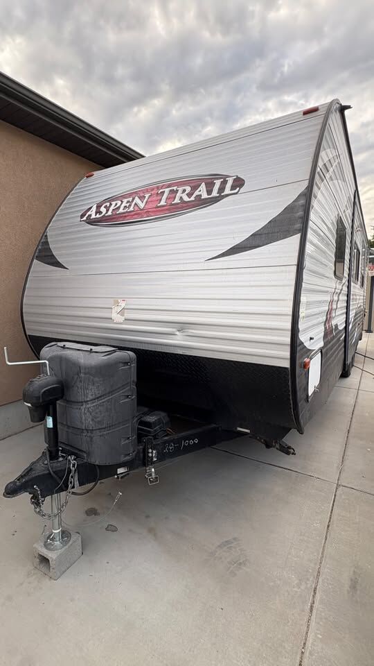 2015 Aspen Trail M-2810BHS
