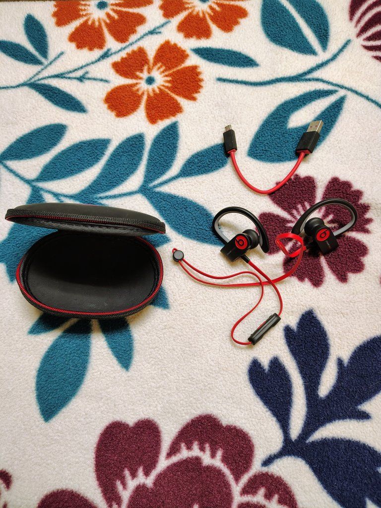 Bluetooth PowerBeats 2 (Beats by Dr. Dre)