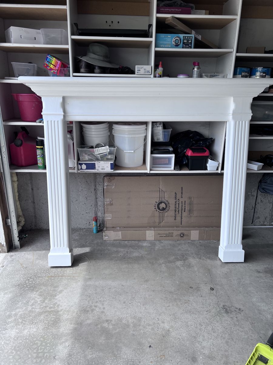 White Wooden Fireplace Mantel Surround with Fluted Columns