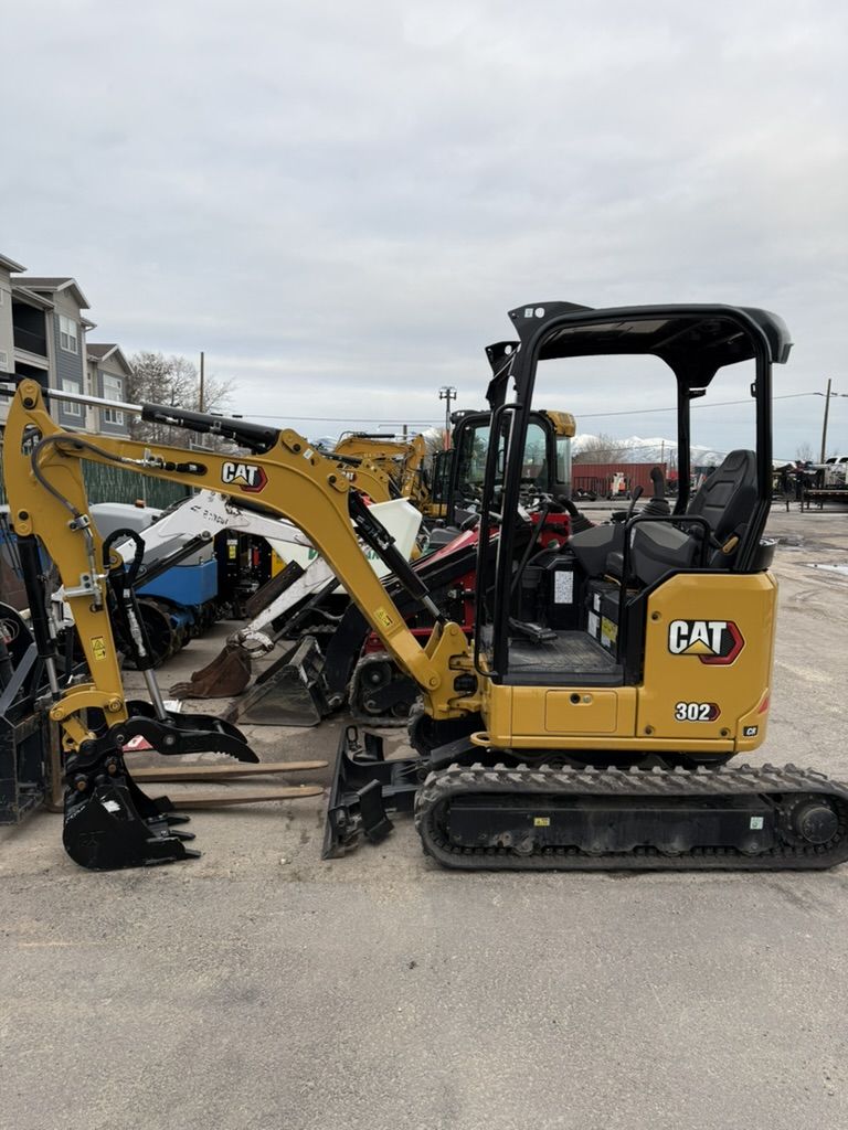 20 Class, 2 Ton Mini Ex For Rent - Cat 301.8 and 302 - Retractable Tracks