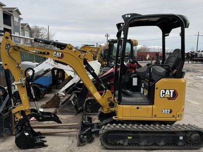 20 Class, 2 Ton Mini Ex For Rent - Cat 301.8 and 302 - Retractable Tracks