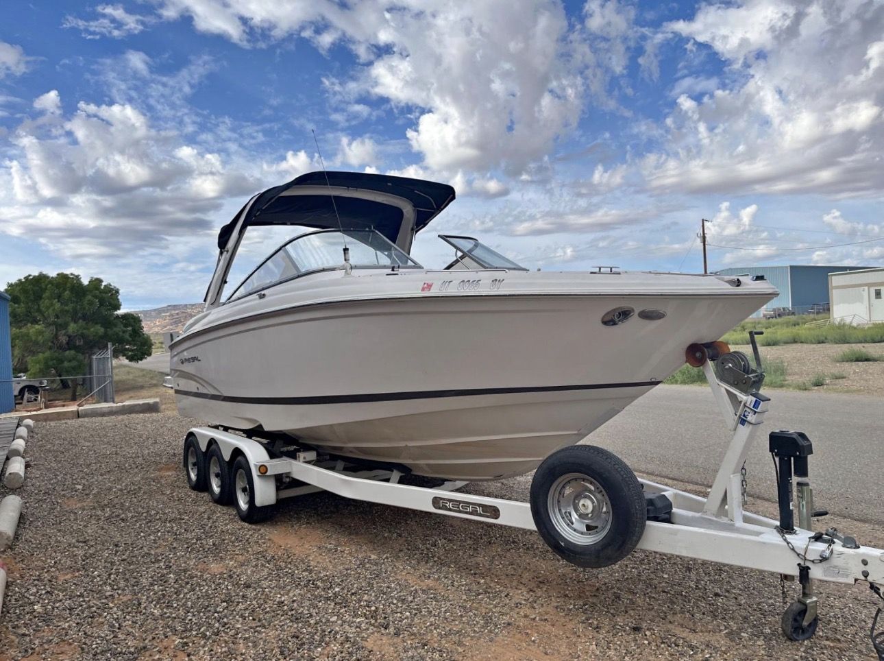 2008 Regal 2700