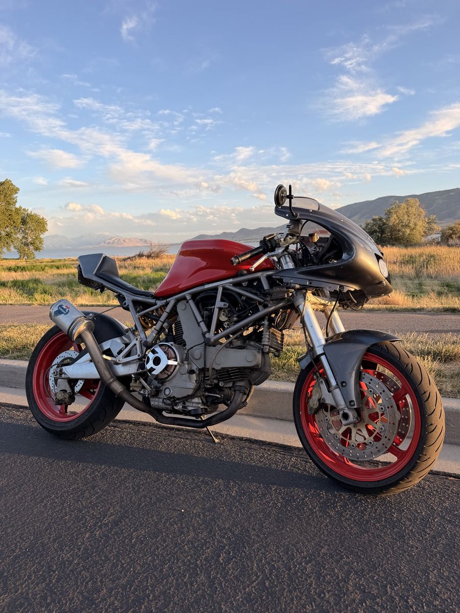 Ducati Supersport 900ss 2002