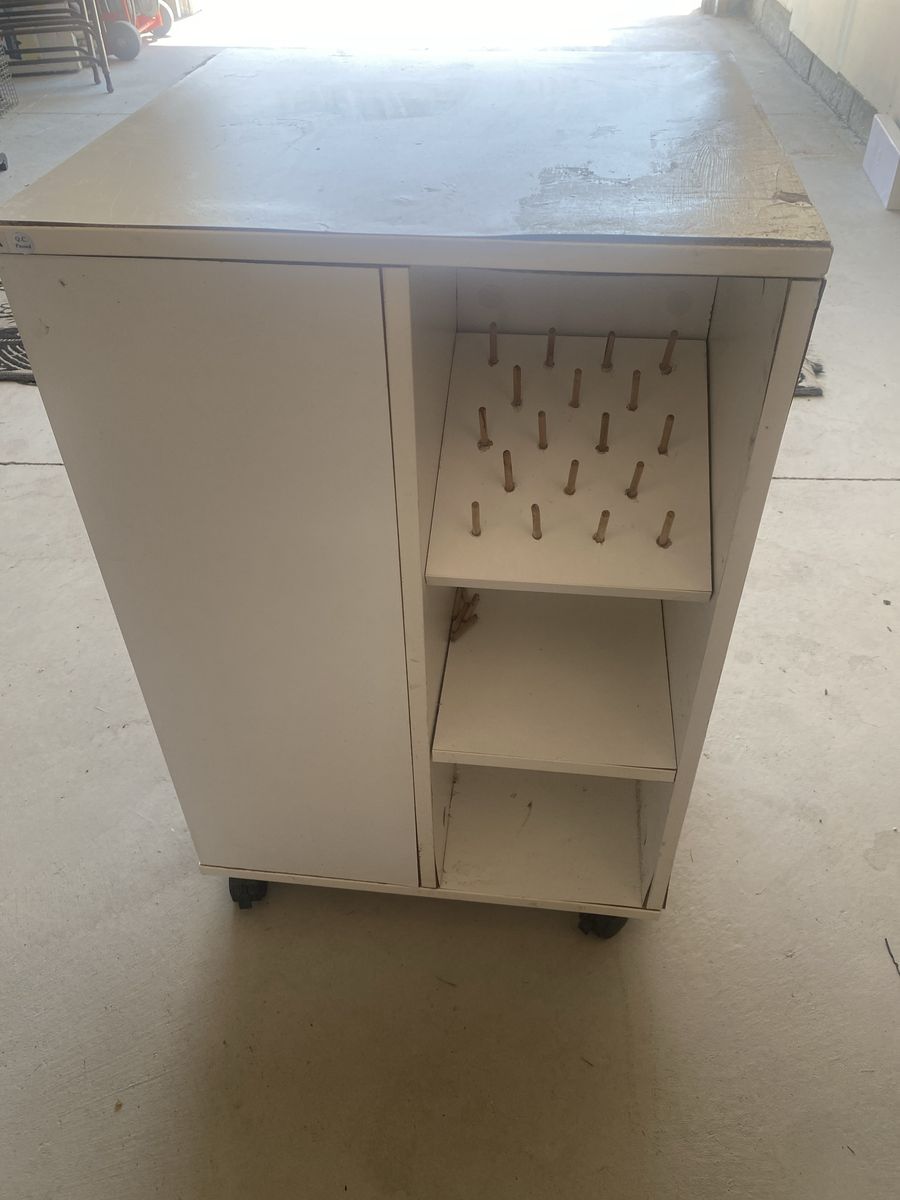 Main image 3