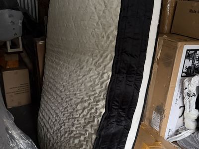 New Sleep tight 12” Short Queen hybrid mattress