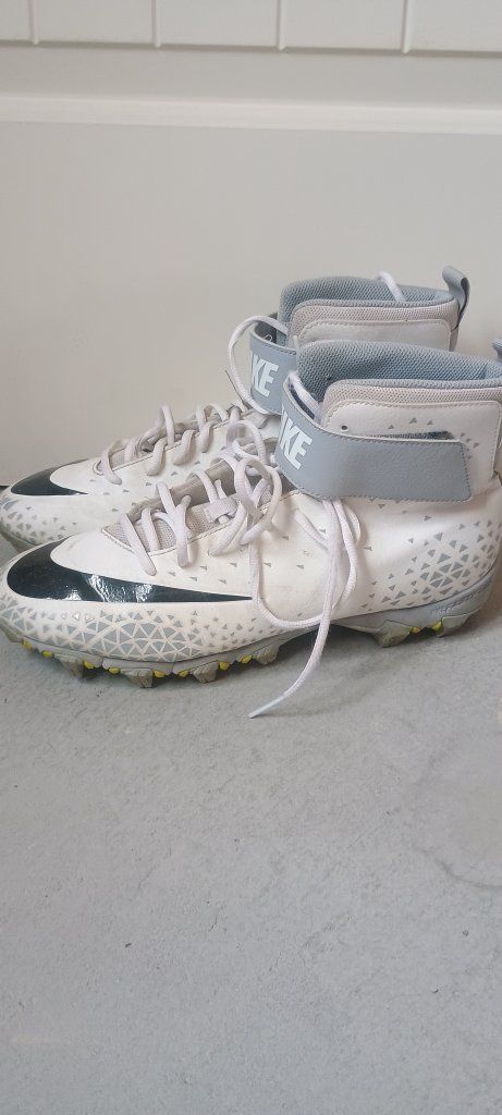 Nike Force Savage Elite 2 White/Grey Football Cleats