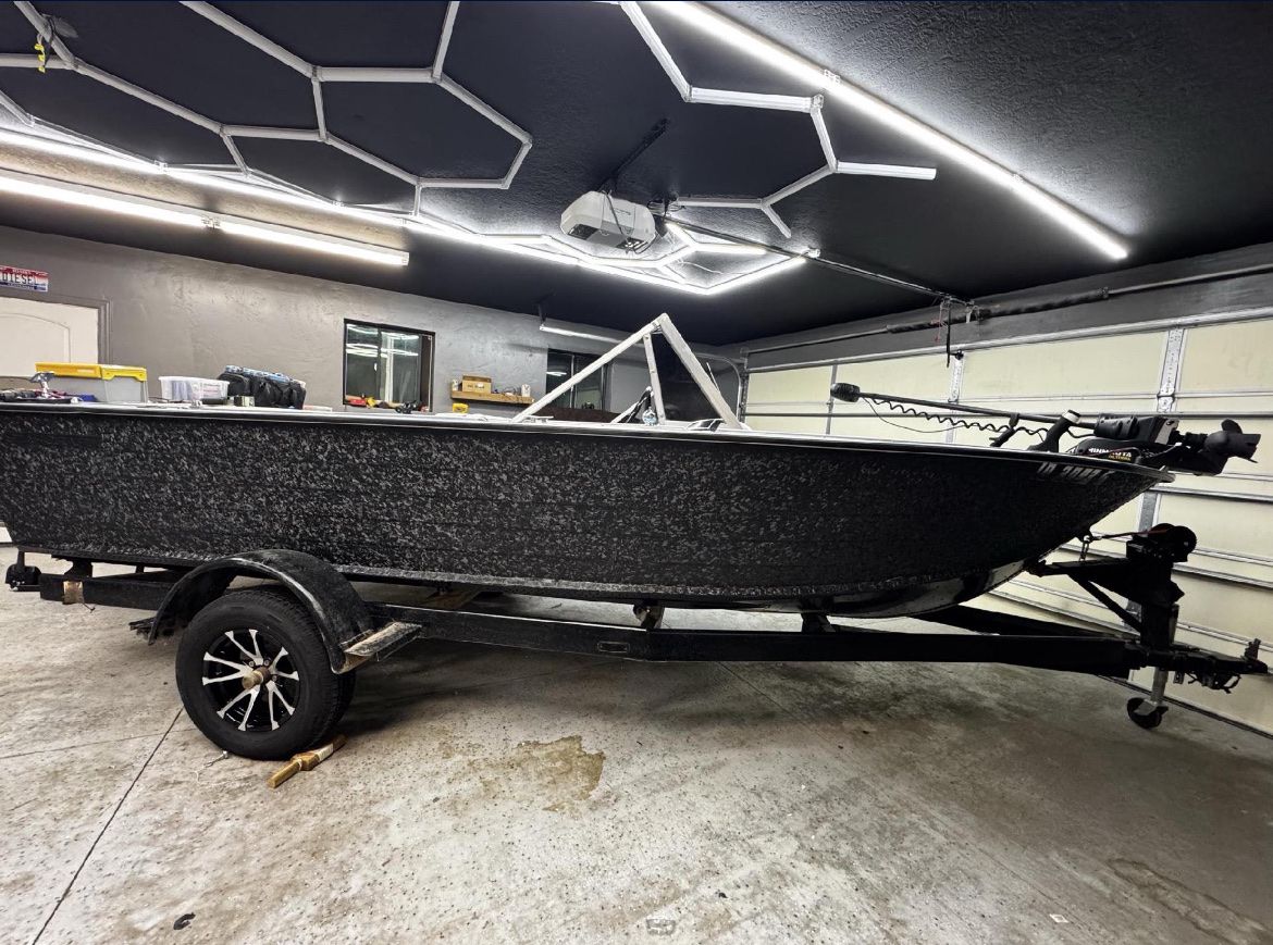 1972 StarCraft boat
