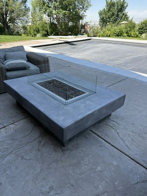 Main image 2