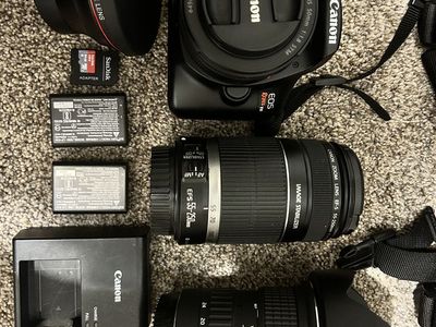 Canon rebel t6 18mp dslr with bag and lenses