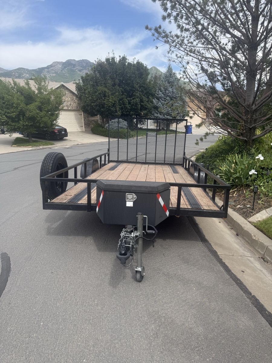Big Bubba's 7x14 Utility Trailer Ramp Gate Storage Box E Track Like New OBO