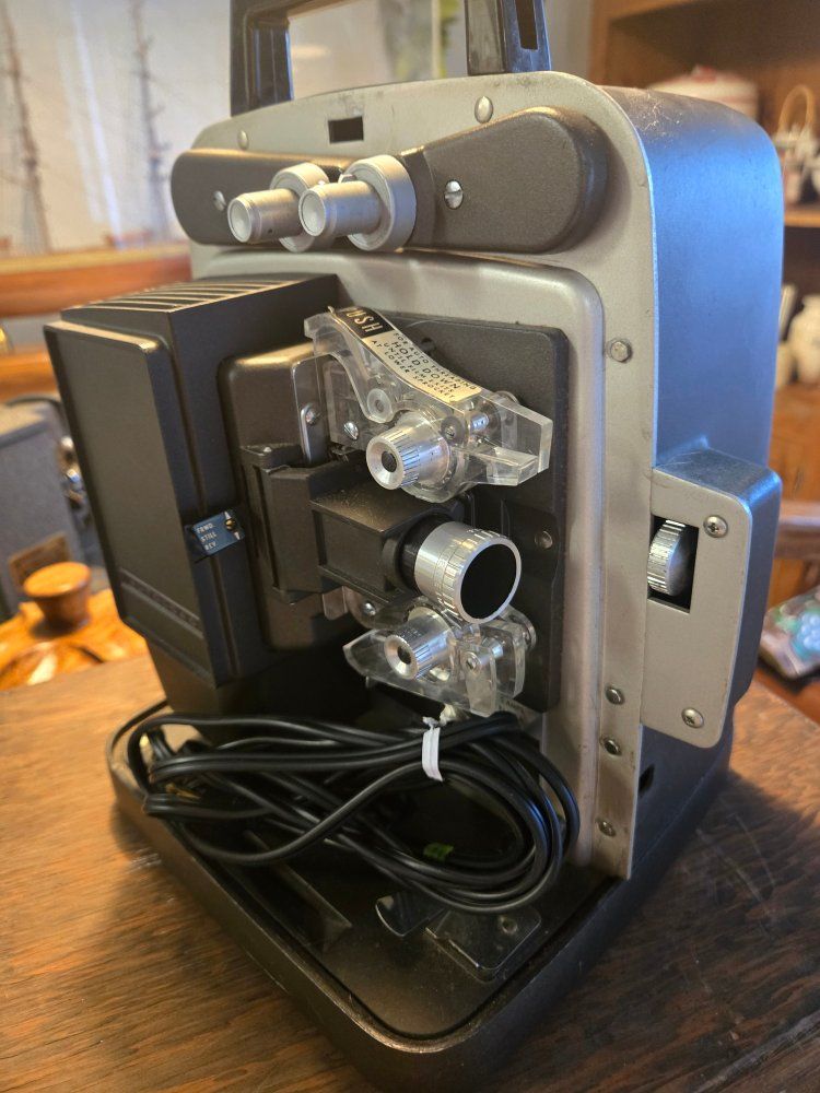Main image 5