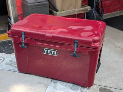 Yeti 45 Red