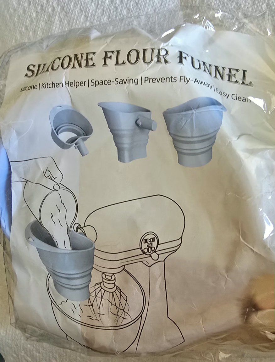 Silicone Flour Funnel for Stand Mixer - Collapsible Kitchen Accessory