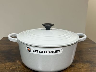 Le Creuset Enameled Cast Iron Dutch Oven - White