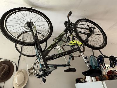 Schwinn Tempo Road Bike - Blue/White, Vintage Model