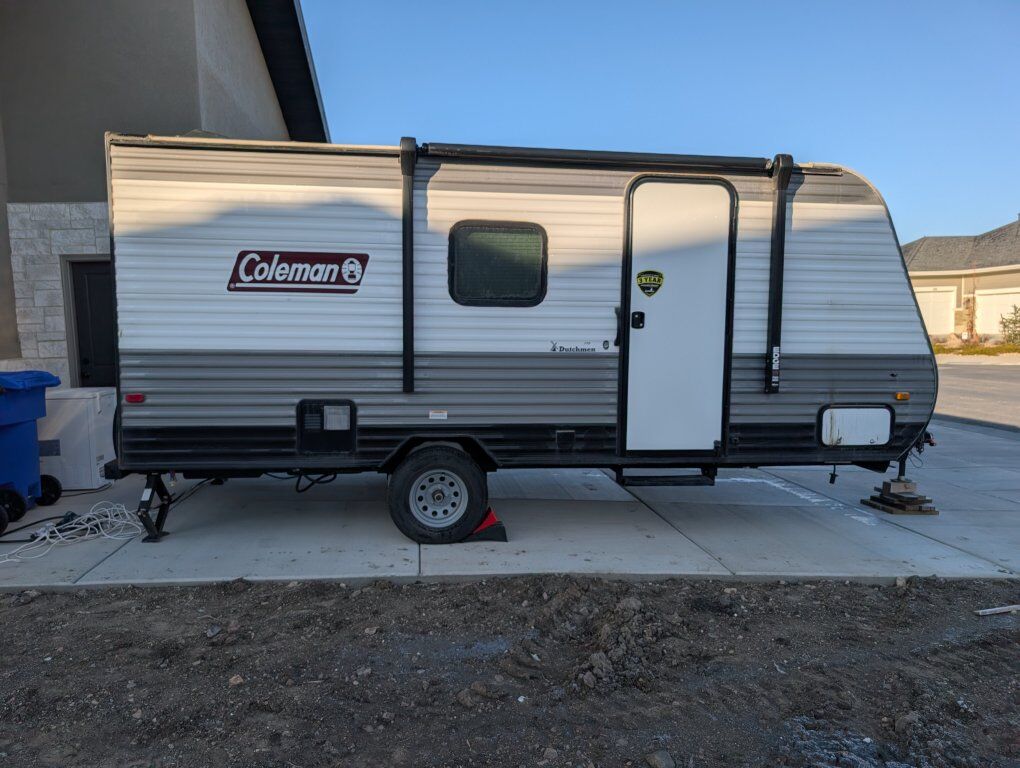 2023 Coleman lantern 17B RV trailer