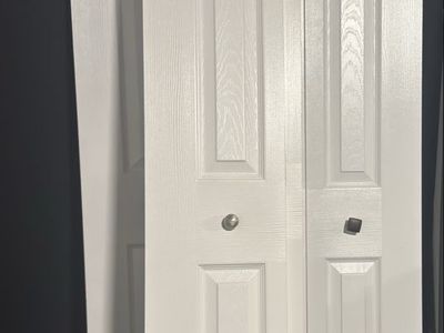 48” Bifold Closet Doors