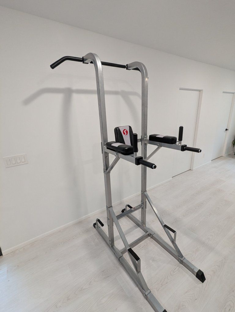 Strength Trainer Power Tower