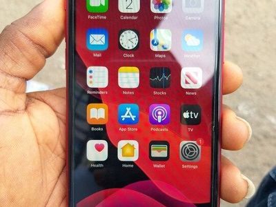 iphone 11 64 GB Unlocked for any carrier