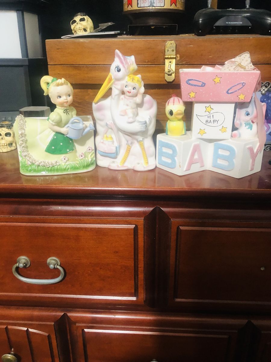 Porcelain collectibles