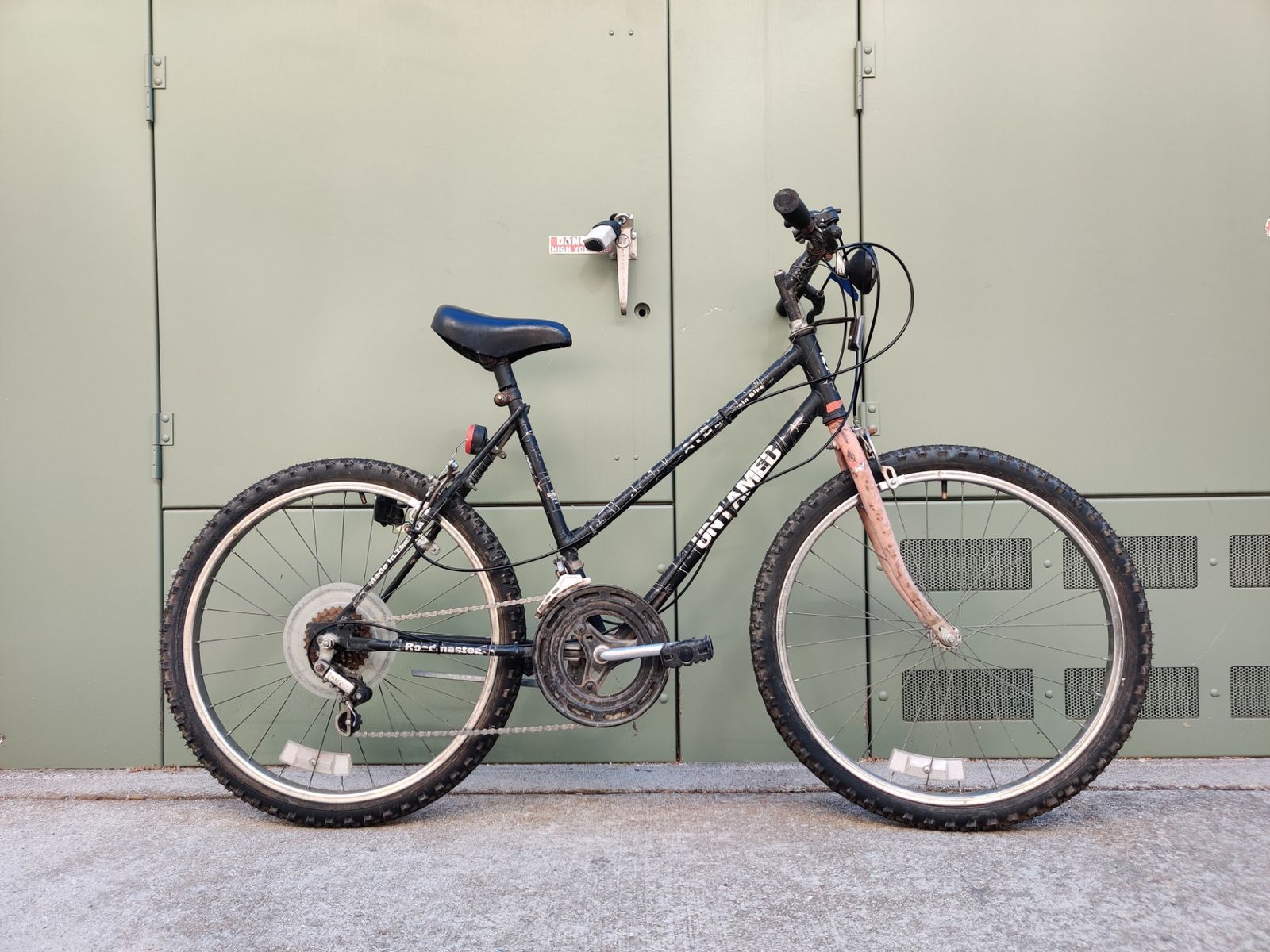 Roadmaster Untamed stepthrough bike SB115-26