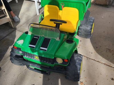 Powerwheels John Deere