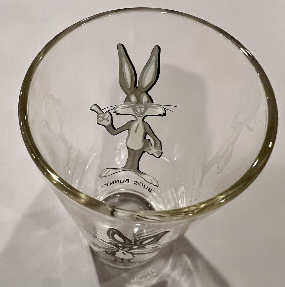 Main image 6