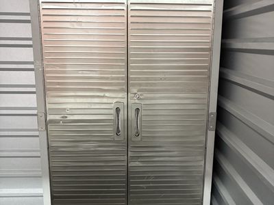 UltraHD Rolling Garage Storage Cabinet