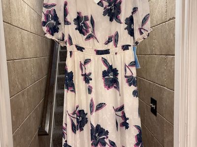 NWT Darling Women’s Dress Size Medium