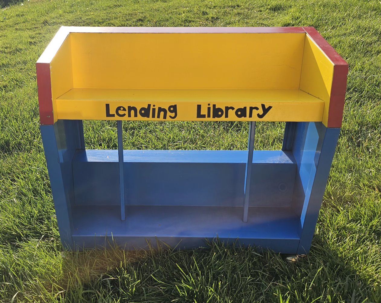 Kids Wooden Rolling Bookshelf "Lending Library" Storage Cart Metal
27"Lx24"Hx12"W