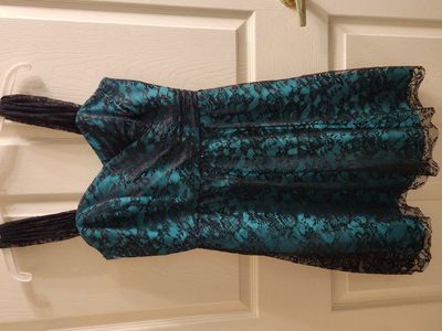 Semi-formal dress size 6