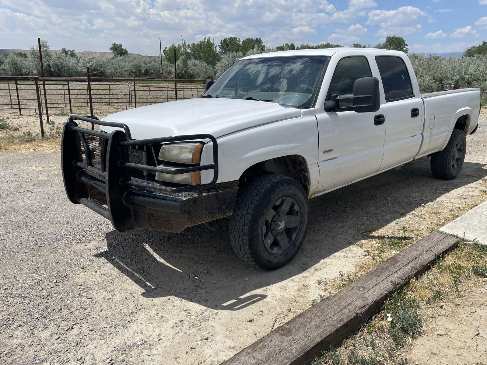 2004 Chevrolet Silverado 2500 LT