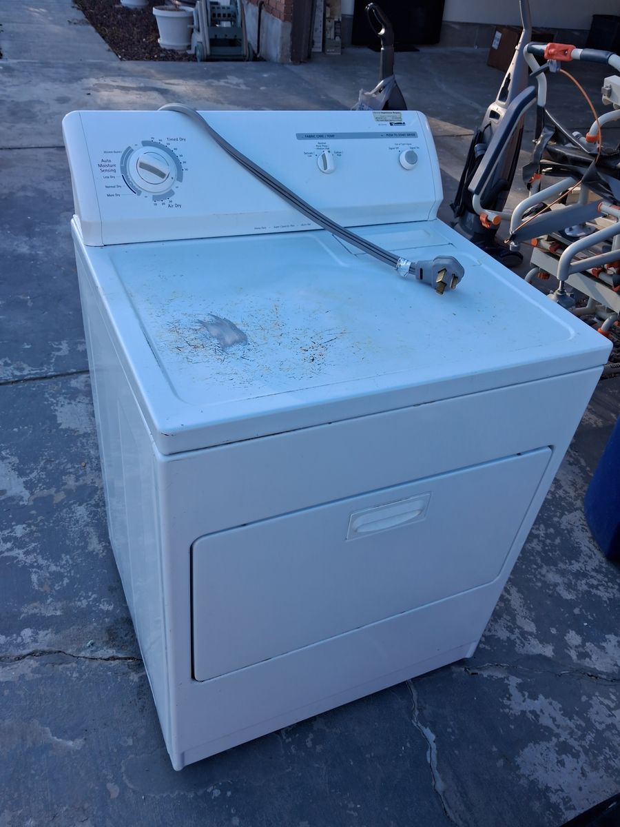 Free electric dryer