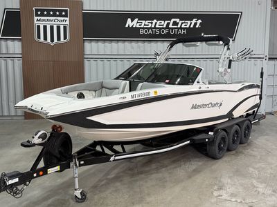 2018 MASTERCRAFT X26