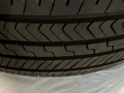 (Trade) 245/70/17 Yokohama Geolanders